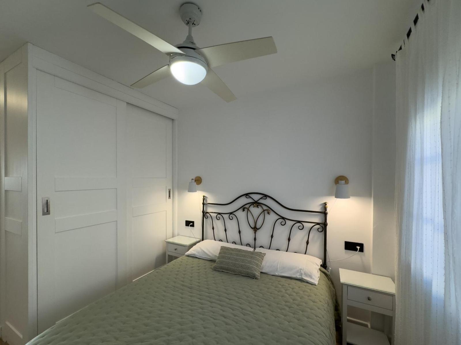 Apartment La Tortuga I, Encantador Con Garaje En Primera Linea De Playa Tarifa